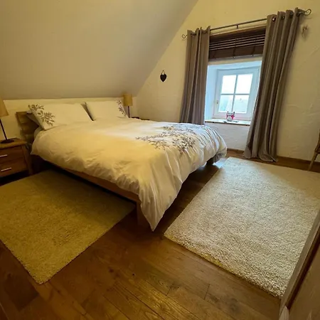 Prázdninový dům The Little Stone House